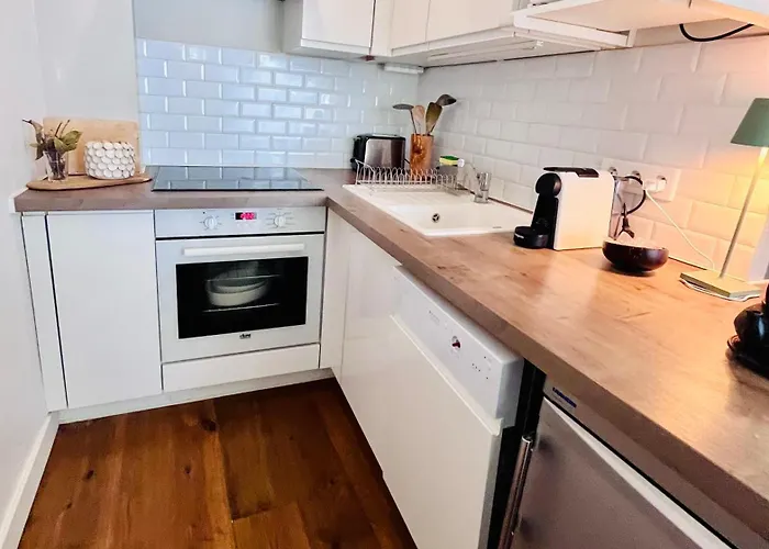 La Dolce Trouvillaise - Maison 5 Personnes - Plein Centre - Au Calme - Belle Terrasse בית נופש *